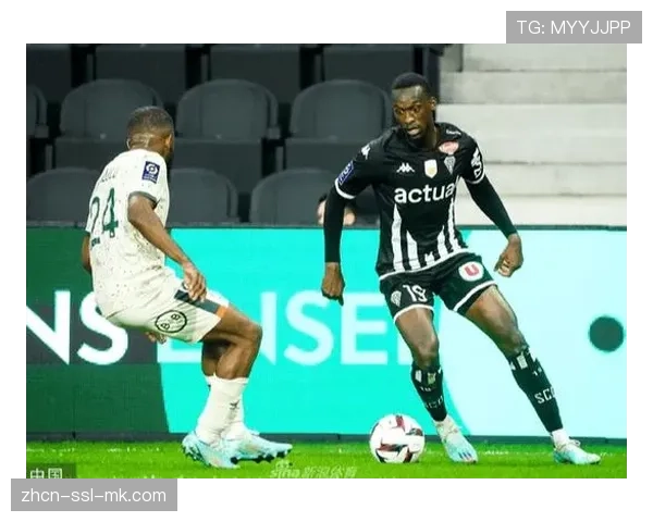 昂热1-1勒阿弗尔，两队各取一分保级形势胶着